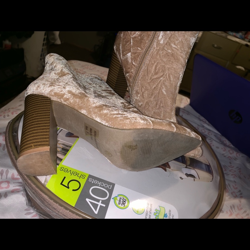 Boot heels - Picture 3 of 3